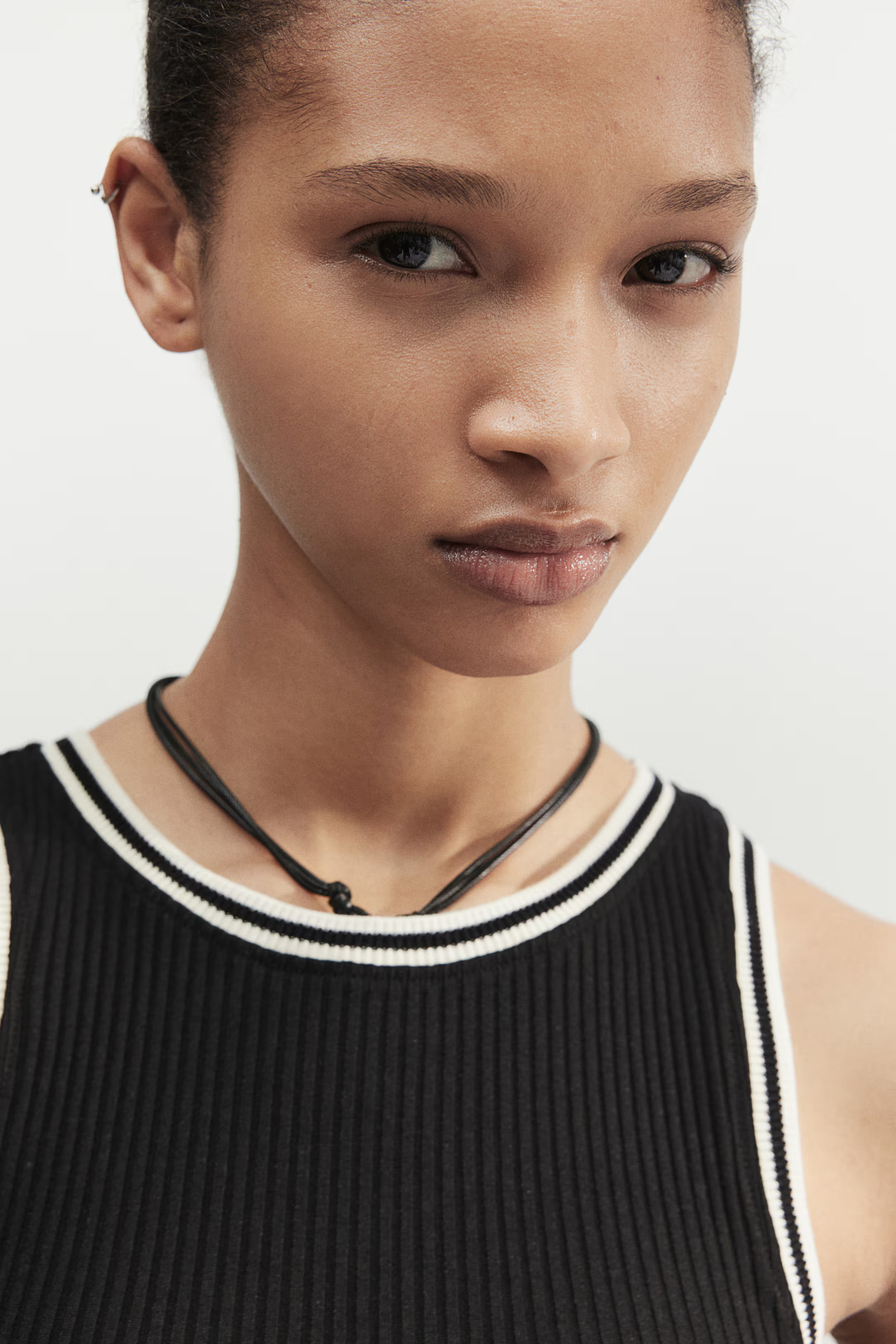 Ribbed vest top | H&M (UK, MY, IN, SG, PH, TW, HK)