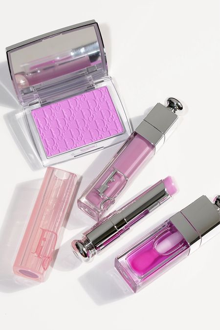 Dior pink lilac 💜

Rosy Glow Blush
Lip Oil
Lip Maximizer Gloss
Lip Glow

#LTKBeauty