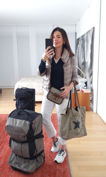 Travel Outfit | Look da viaggio #travel #travellook 

#LTKover40 #LTKtravel #LTKSeasonal