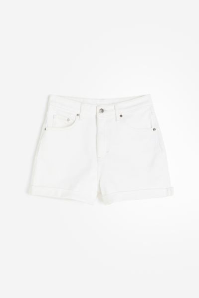 Mom Ultra High Denim shorts - Ultra high waist - Short - White - Ladies | H&M GB | H&M (UK, MY, IN, SG, PH, TW, HK)