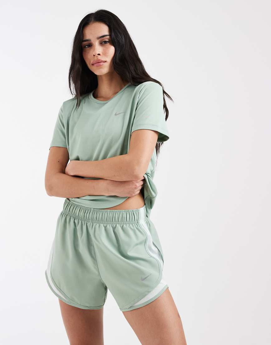 Nike Running Tempo Dri-FIT mid rise 3 inch shorts in green | ASOS (Global)