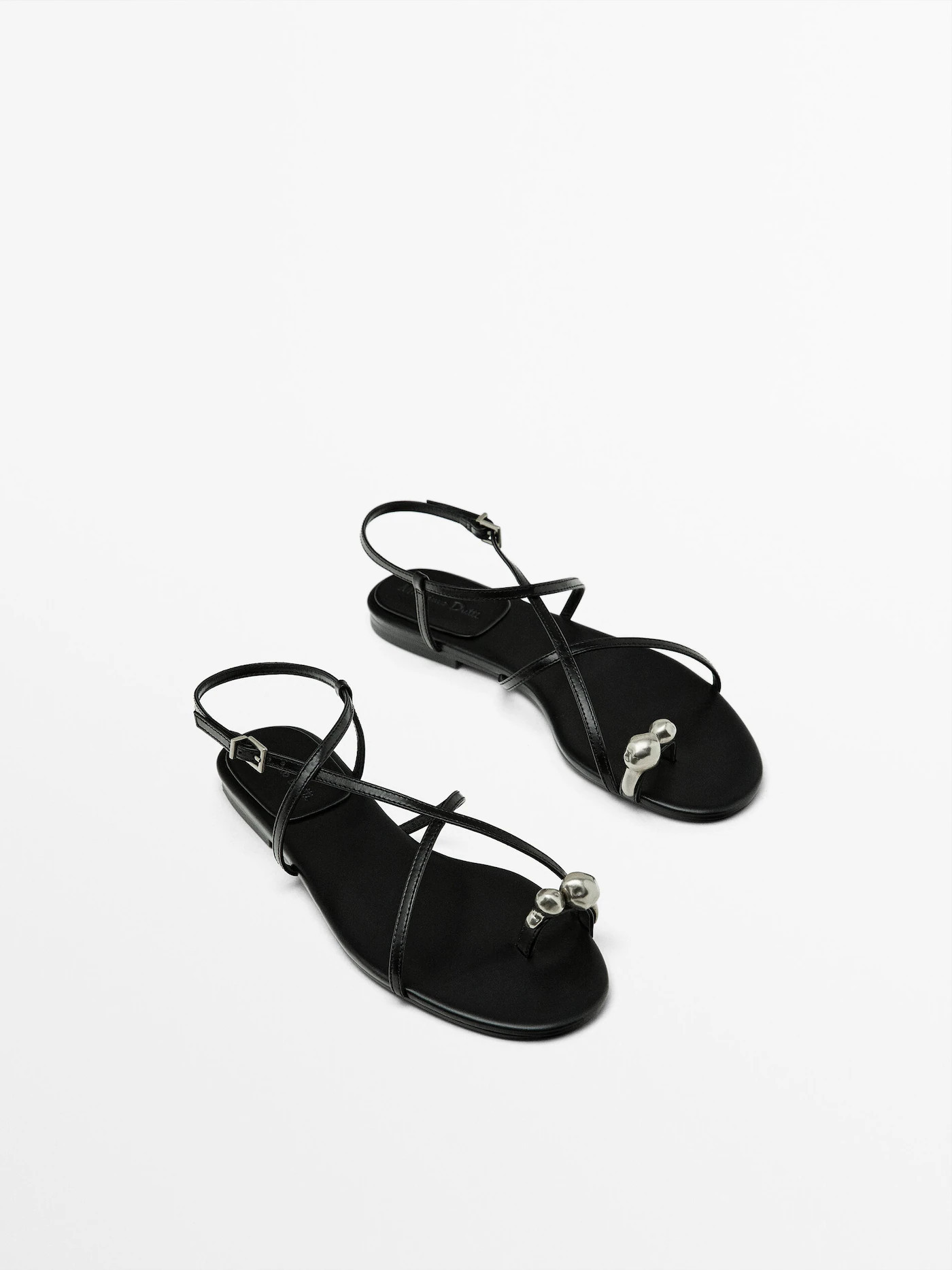 Metal piece toe strap sandals | Massimo Dutti US