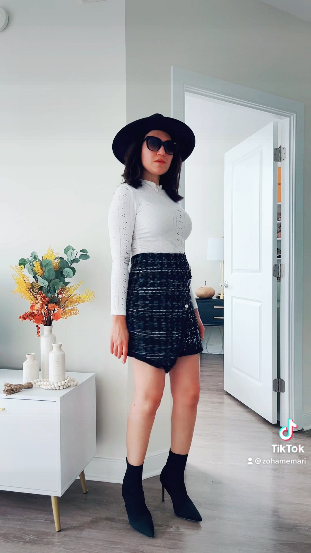 Fall outfits; fall dress; plaid skirt; sweater dress 

#LTKSeasonal #LTKstyletip