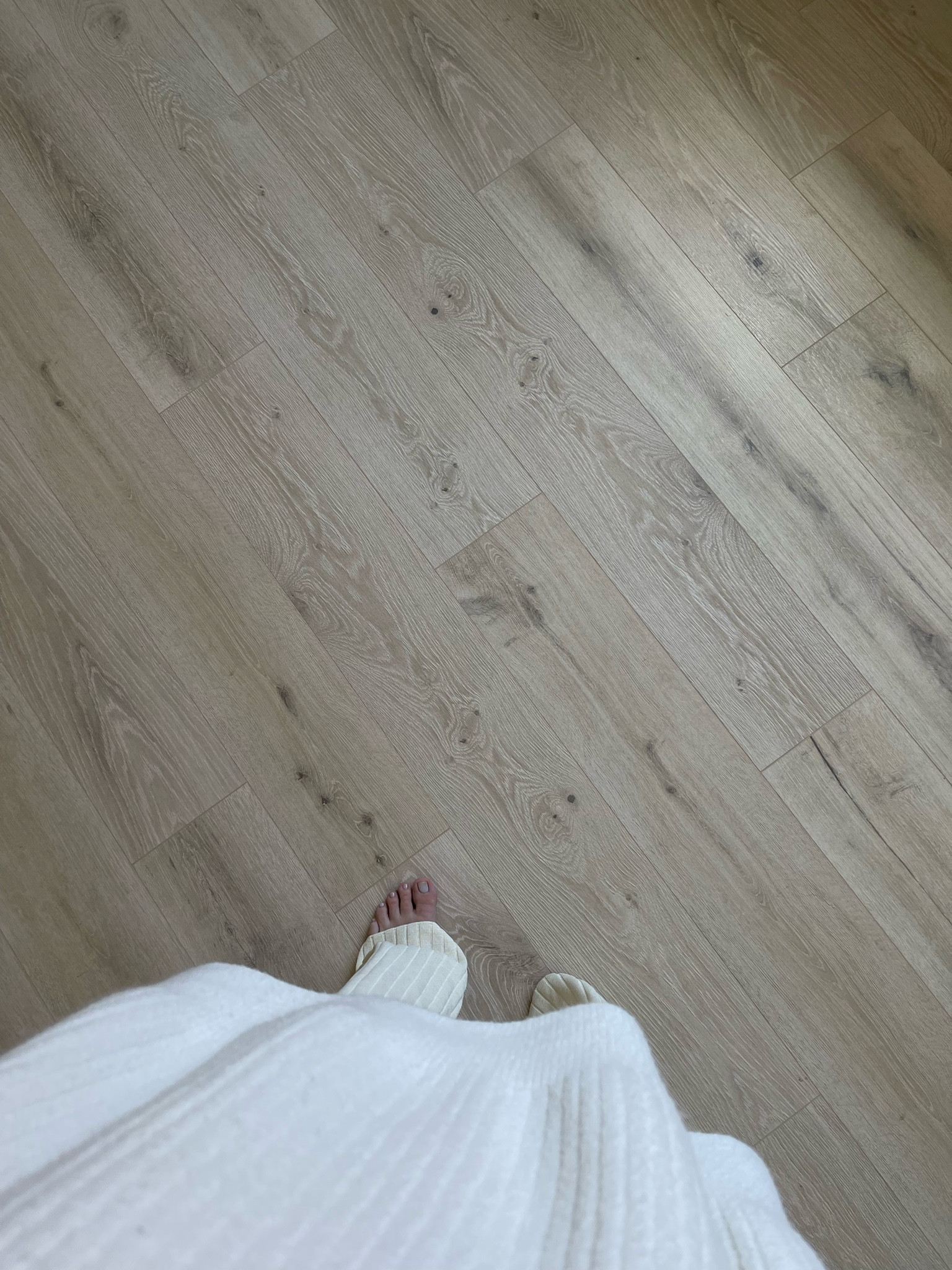 Light brown  laminate, oak, 

#LTKfindsunder50 #LTKhome