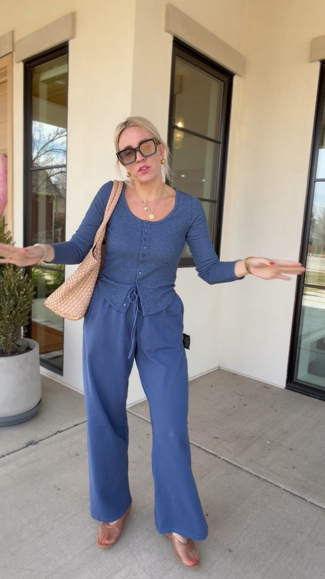 This outfit from American Eagle looks like a designer brand and is so comfy! Size M

#LTKgrwm #LTKdayinmylife #LTKootd