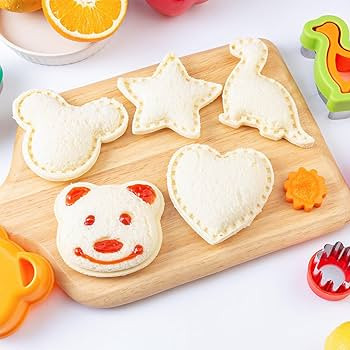 Sandwich Cutters for Kids Lunch LARGE 6 Pcs, Kimfead Sandwich Maker, Cookie Cutters Set, Dinosaur... | Amazon (US)