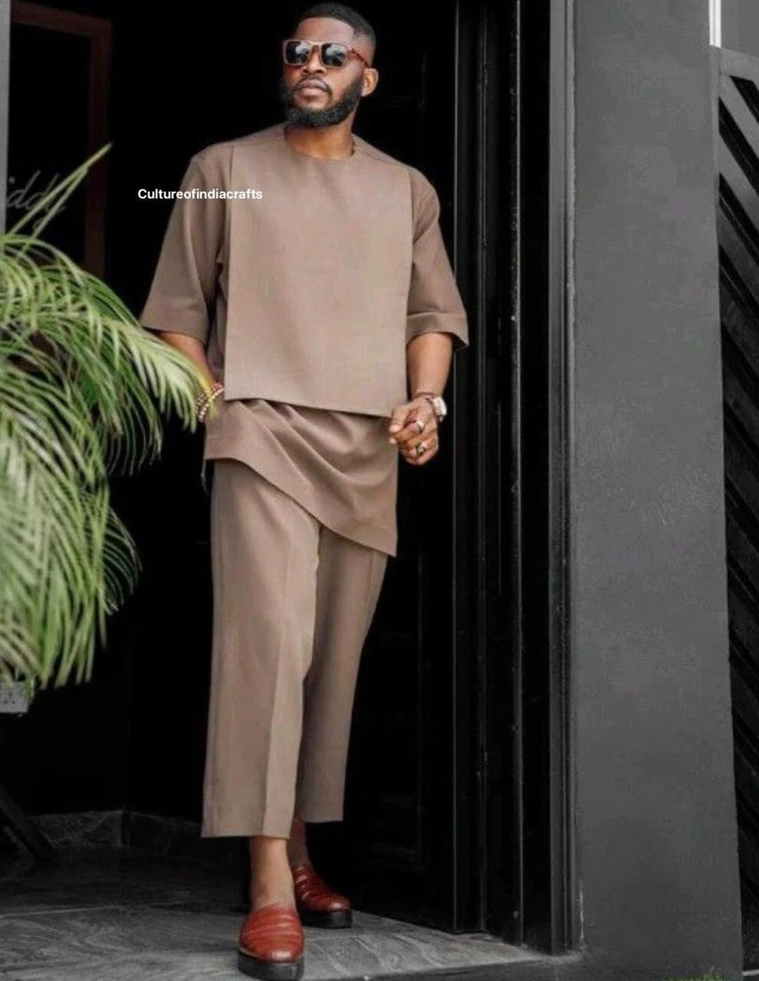 African Mens Outfit, Mens Clothing, Fashion Casual, Solid Color Outfits, Mens Shirt Pants, Stylis... | Etsy (US)