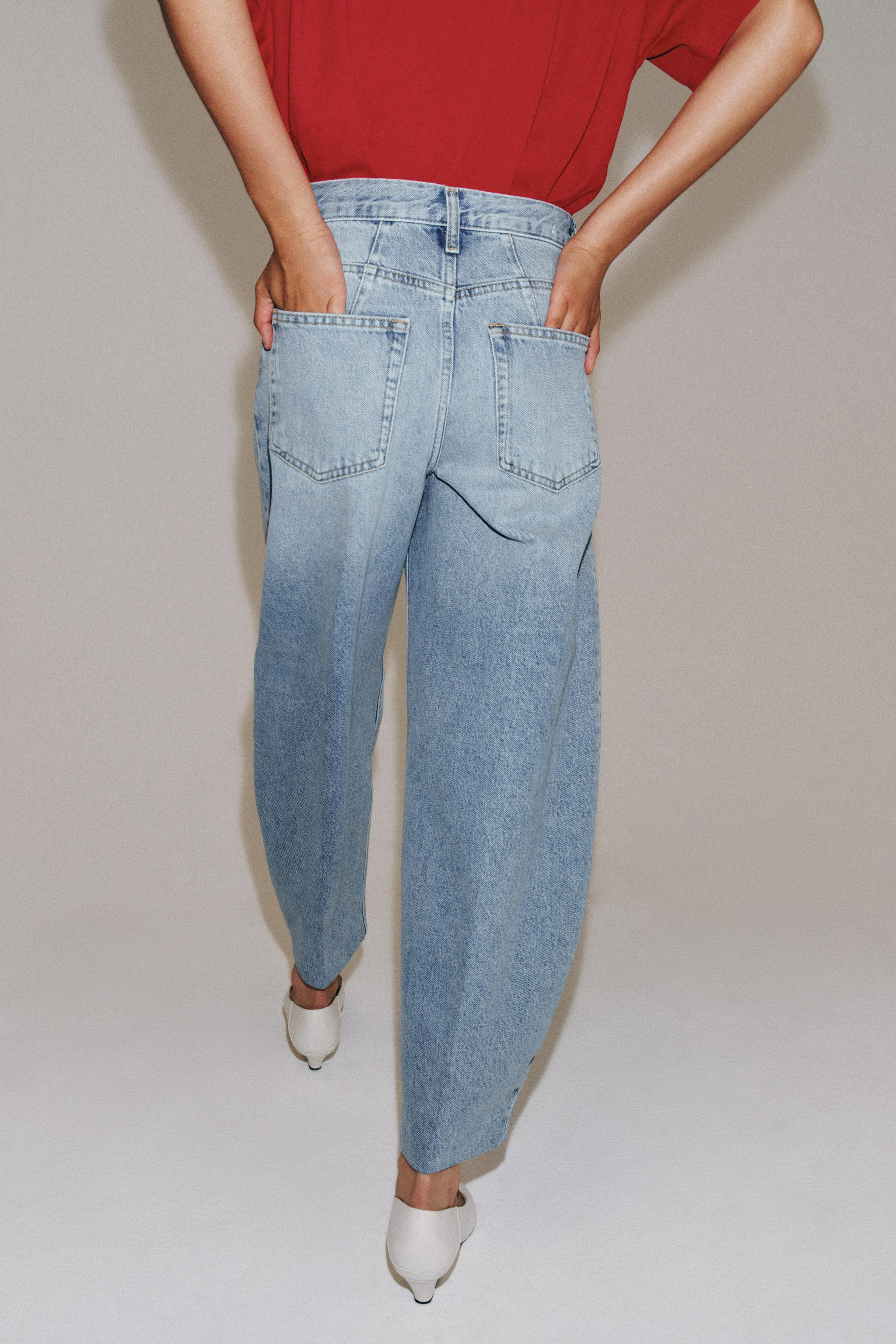 HIGH WAIST - TAPERED LEG - FULL LENGTHZARA WOMAN COLLECTIONHigh-waisted jeans with belt loops. Fi... | Zara US