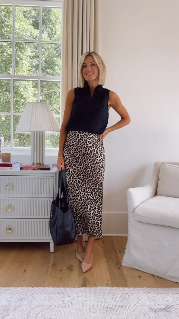 So many cute ways to style this skirt! Here’s how I styled it for workwear 💕 wearing XS.

Loverly Grey, summer workwear, summer work outfit ideas, summer office outfit ideas 

#LTKWorkwear #LTKStyleTip #LTKSeasonal