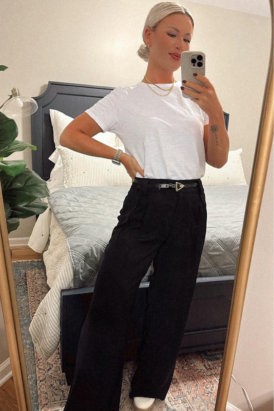 Workwear 
4 short in pants
Small in top
Shoes are tts 

#LTKworkwear #LTKstyletip