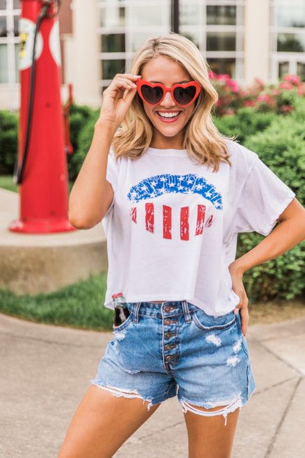 American Lips Cropped Graphic Tee | The Pink Lily Boutique