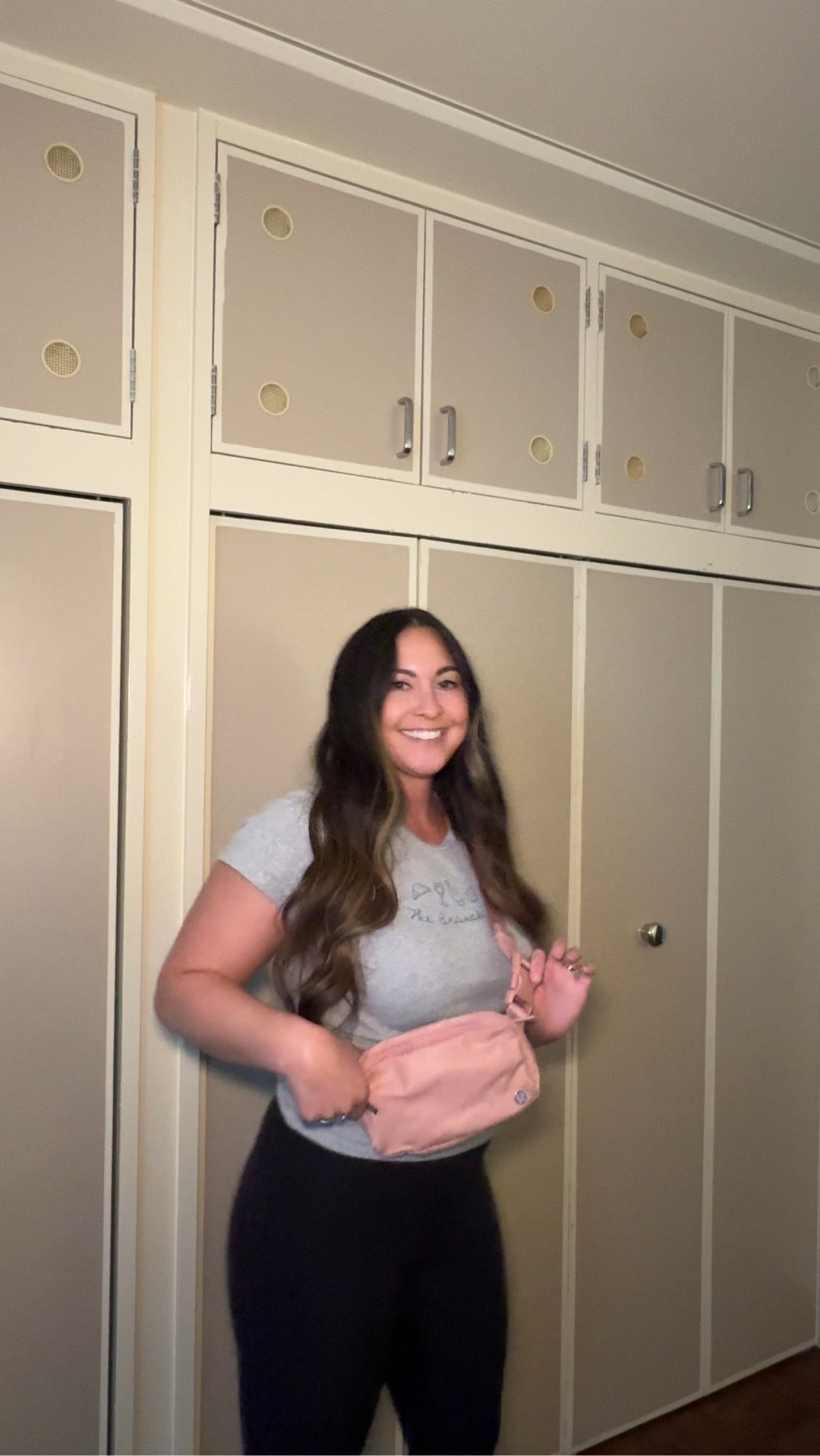 The bag that I will purchase in every color! This is sooo versatile & is great with literally any outfit! Linking some of my other favorites too🤍


#LTKootd #LTKmomlife #LTKgrwm