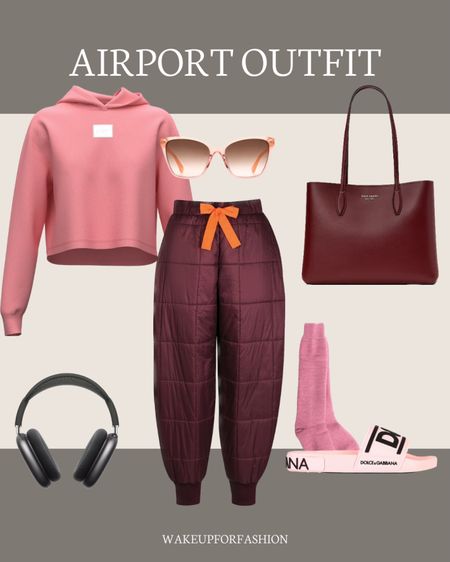 Baggy comfortable airport outfit!

#LTKstyletip #LTKeurope #LTKtravel