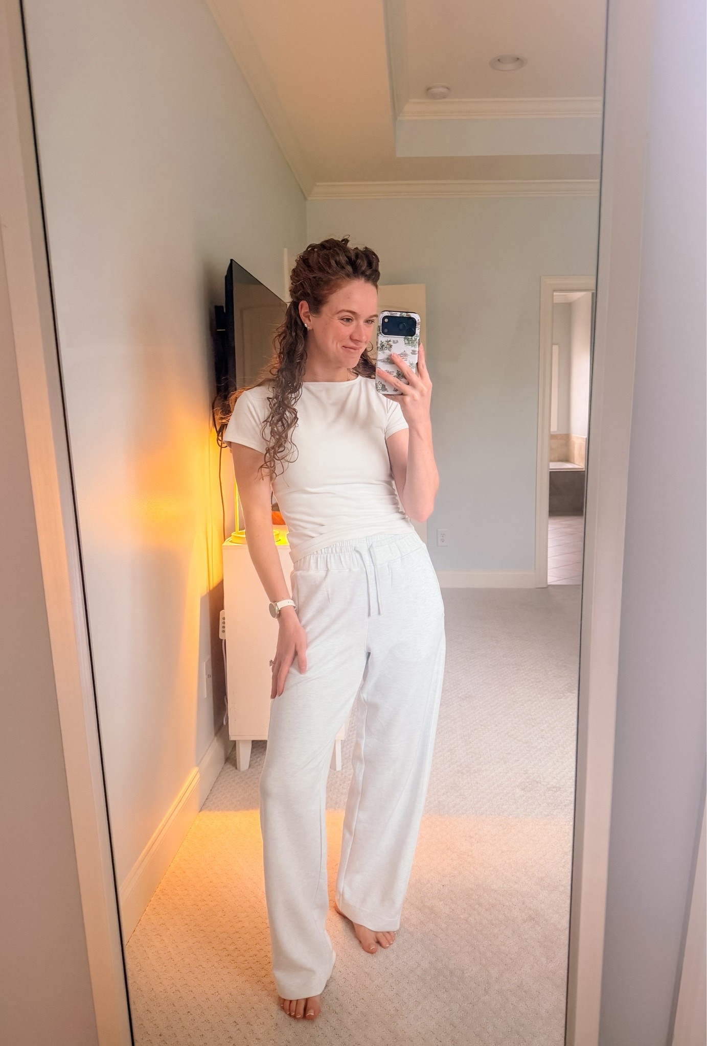The perfect WFH OOTD in my new Costco sweatpants!! Found them this last weekend and they’re truly the softest & comfiest sweats - and a perfect light blue color!!

#LTKootd