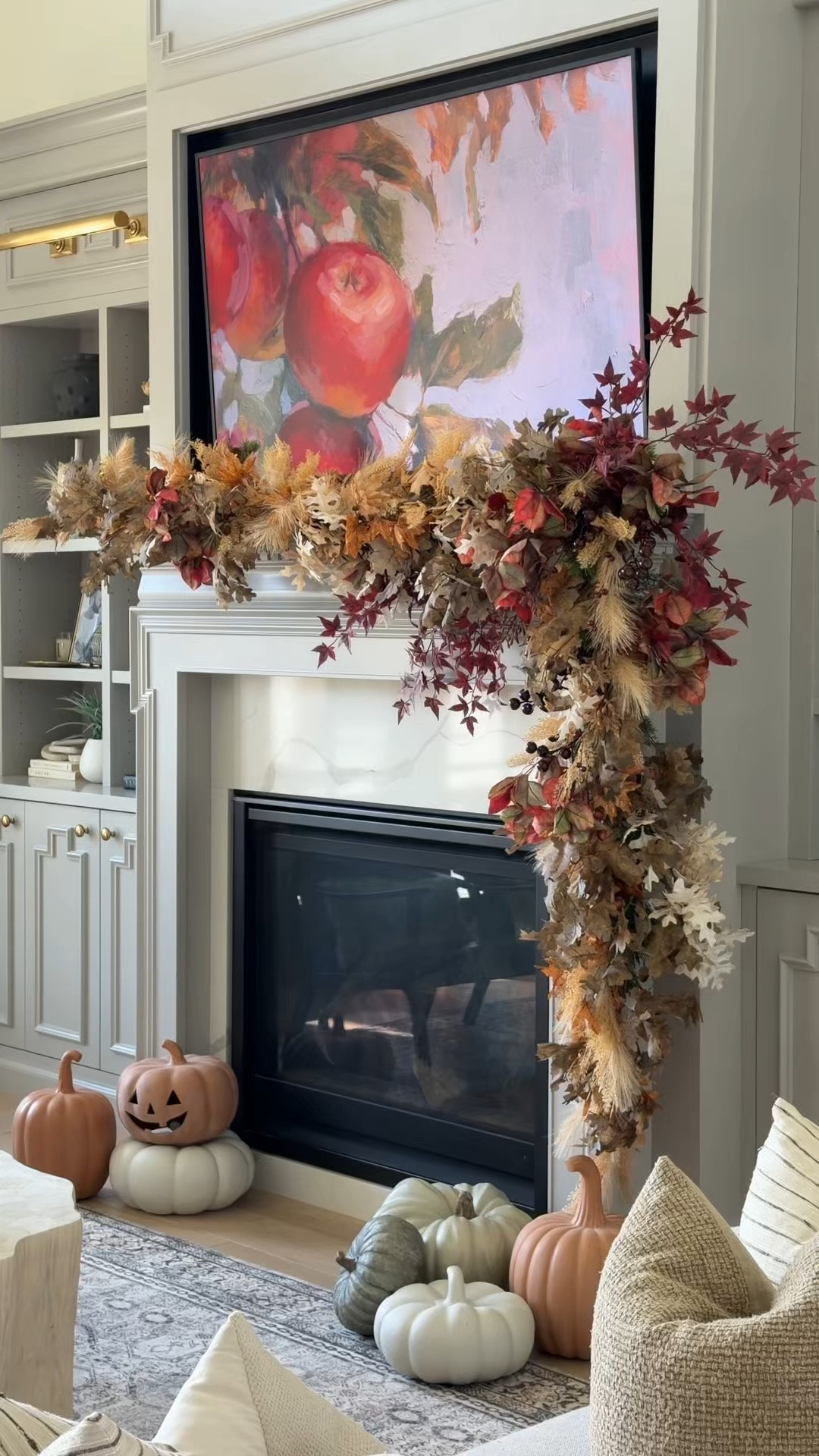Our fall mantel 🍂🤎🍁