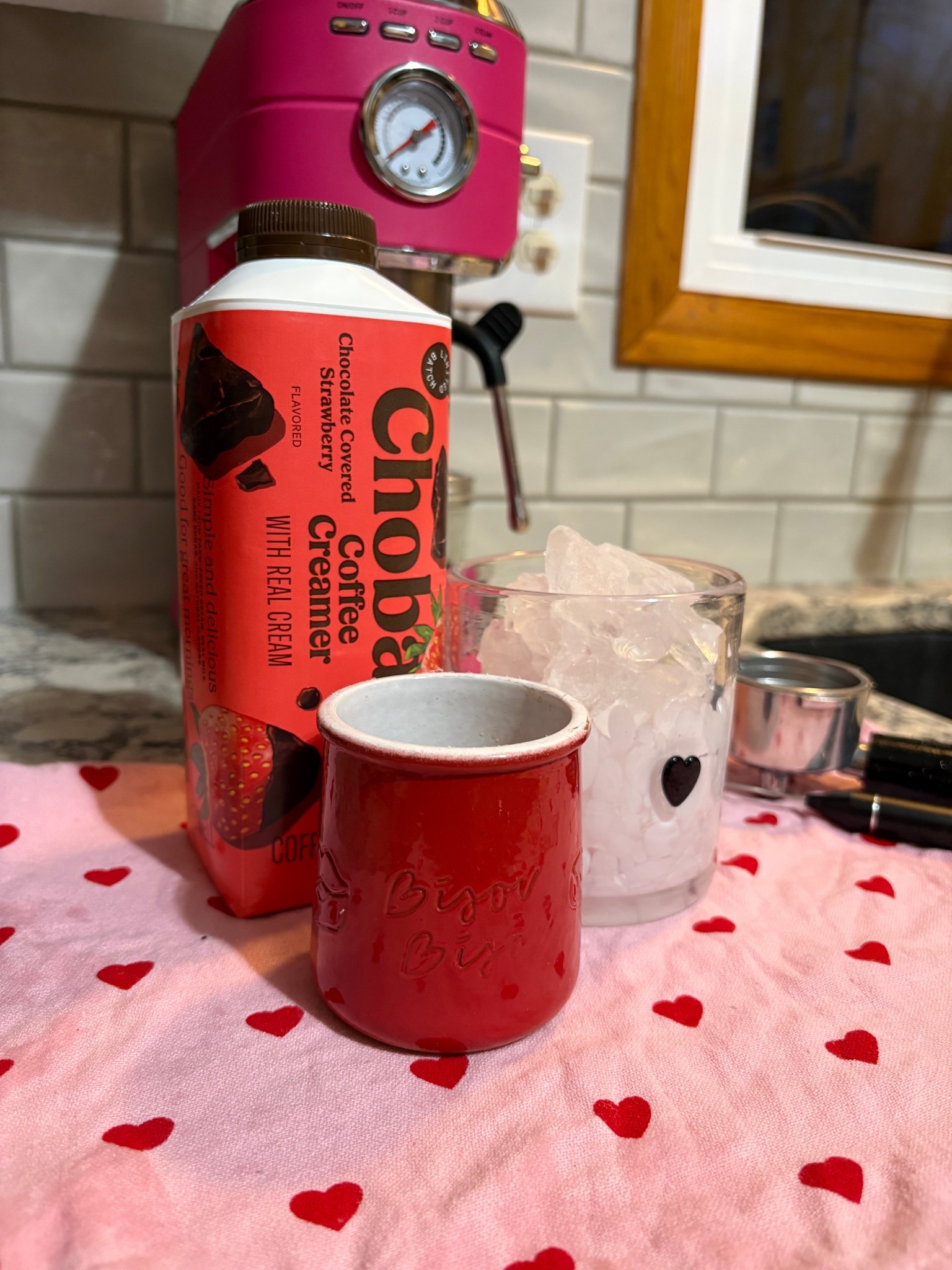 This creamer has been saving me $6 a day on a coffee 😅 #chobani #coffee #chocolatecoveredstrawberry

#LTKfoodie #LTKmorningroutine