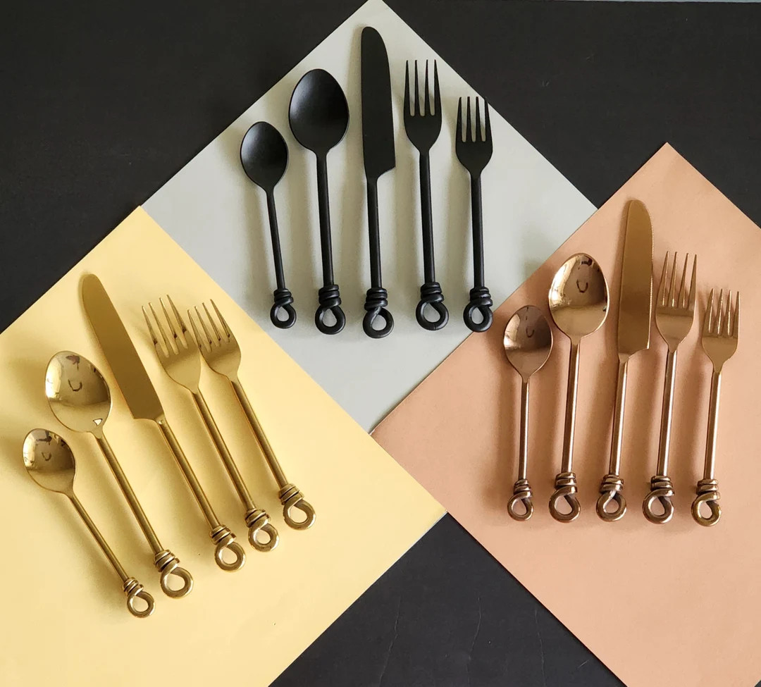 Personalized Cutlery Set Knot Cutlery Set 5 Piece Hostess Set Twist Flatware Set Handmade Silverw... | Etsy (US)