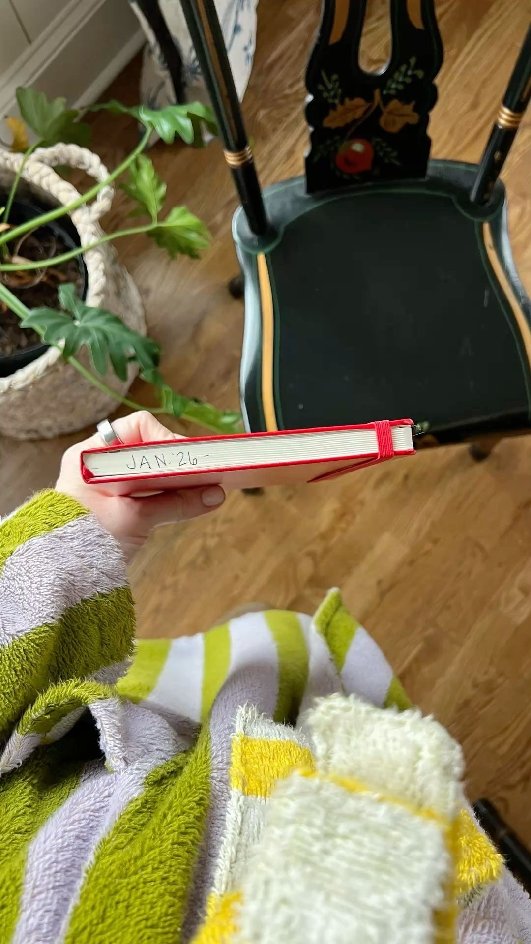 Journaling idea - dating my books so I can easily know when I was writing in them 

#LTKmorningroutine #LTKdayinmylife #LTKmomlife