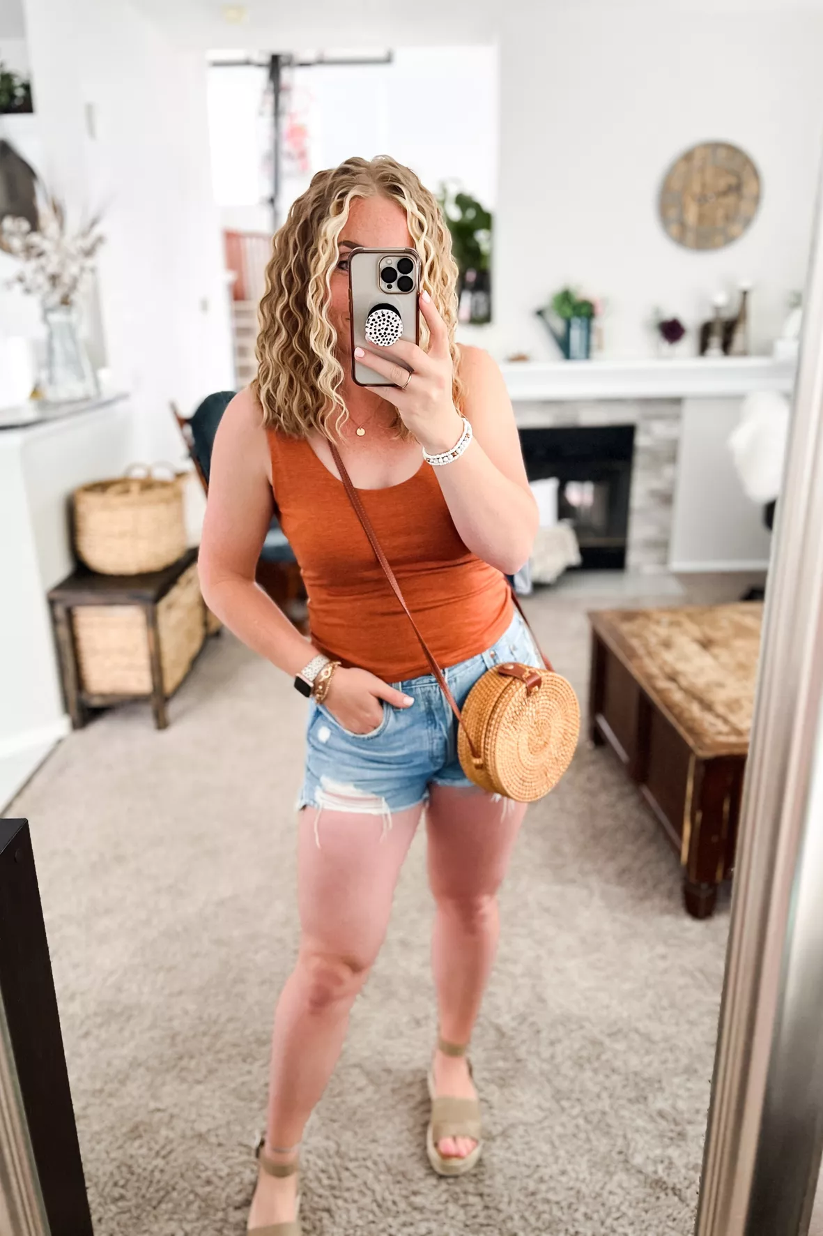 Simple Summer Outfit: Tank Top + Jean Shorts