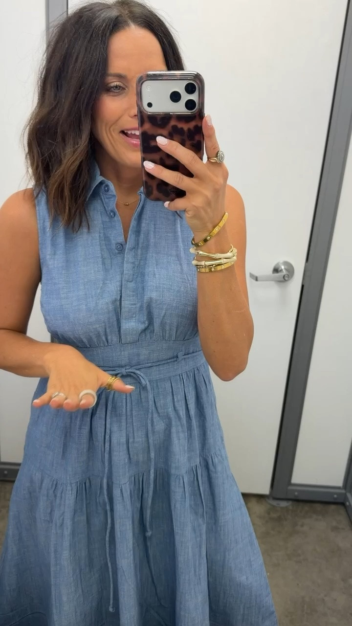 Walmart finds that look way more expensive than they are 🤍✨ absolutely love this dress!

Size XS 👏🏻
#WalmartFashion #WalmartFinds #AffordableFashion #SummerStyle #LTKFinds