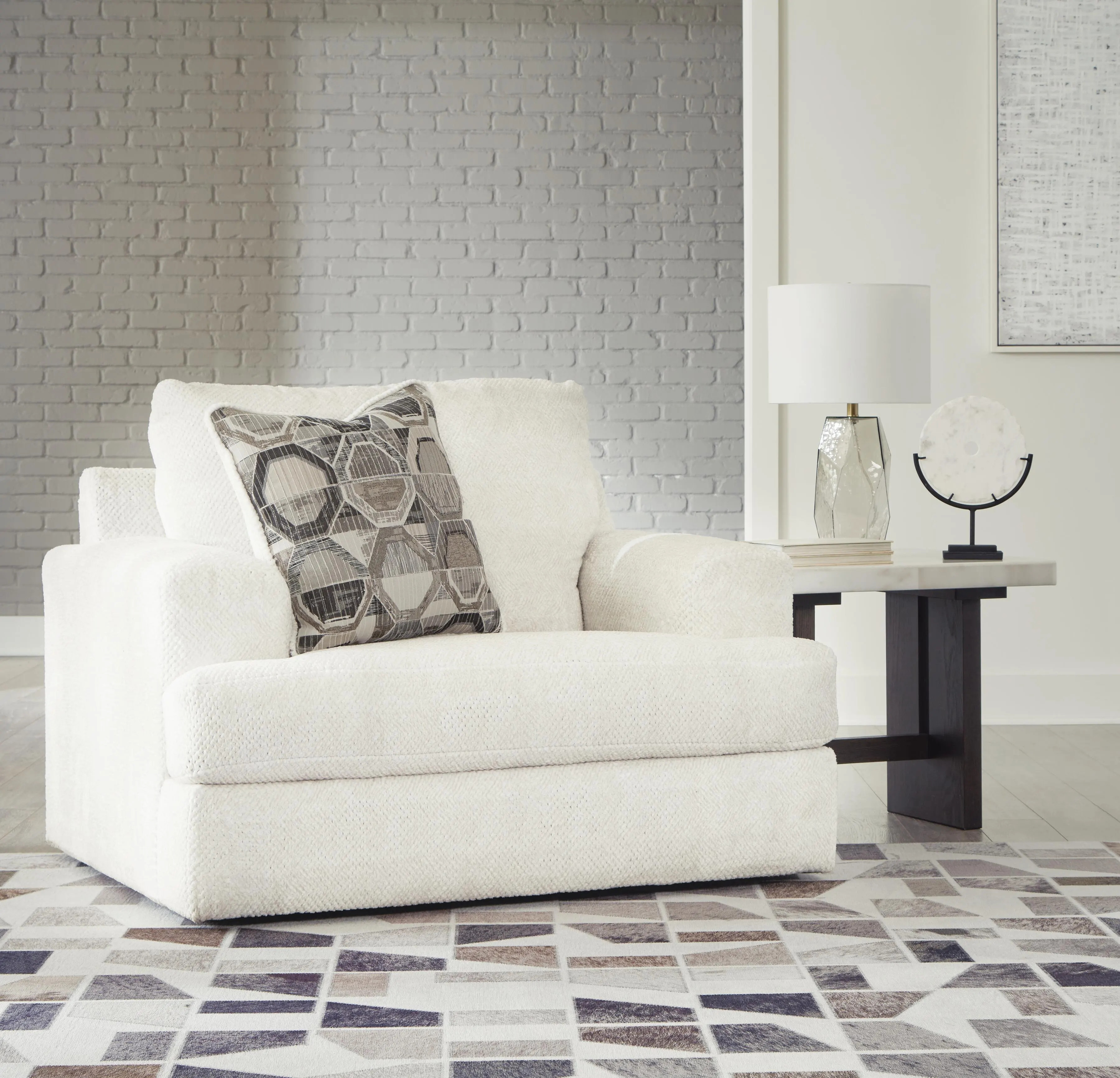 Karinne Oversized Chair | Ashley | Ashley