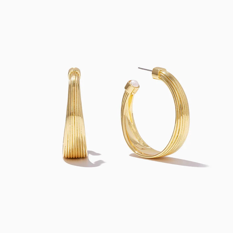 Loveless Hoops | Uncommon James