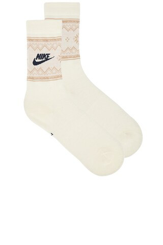 Nike Essential Crew Socks in Coconut Milk, Armory Navy, & Hemp from Revolve.com | Revolve Clothing (Global)