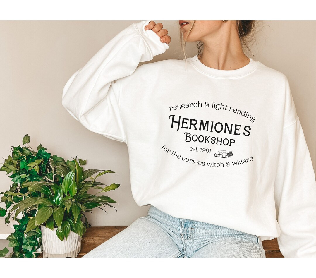 HP Sweatshirt Universal Vacation Sweater Book Lover Gift - Etsy | Etsy (US)