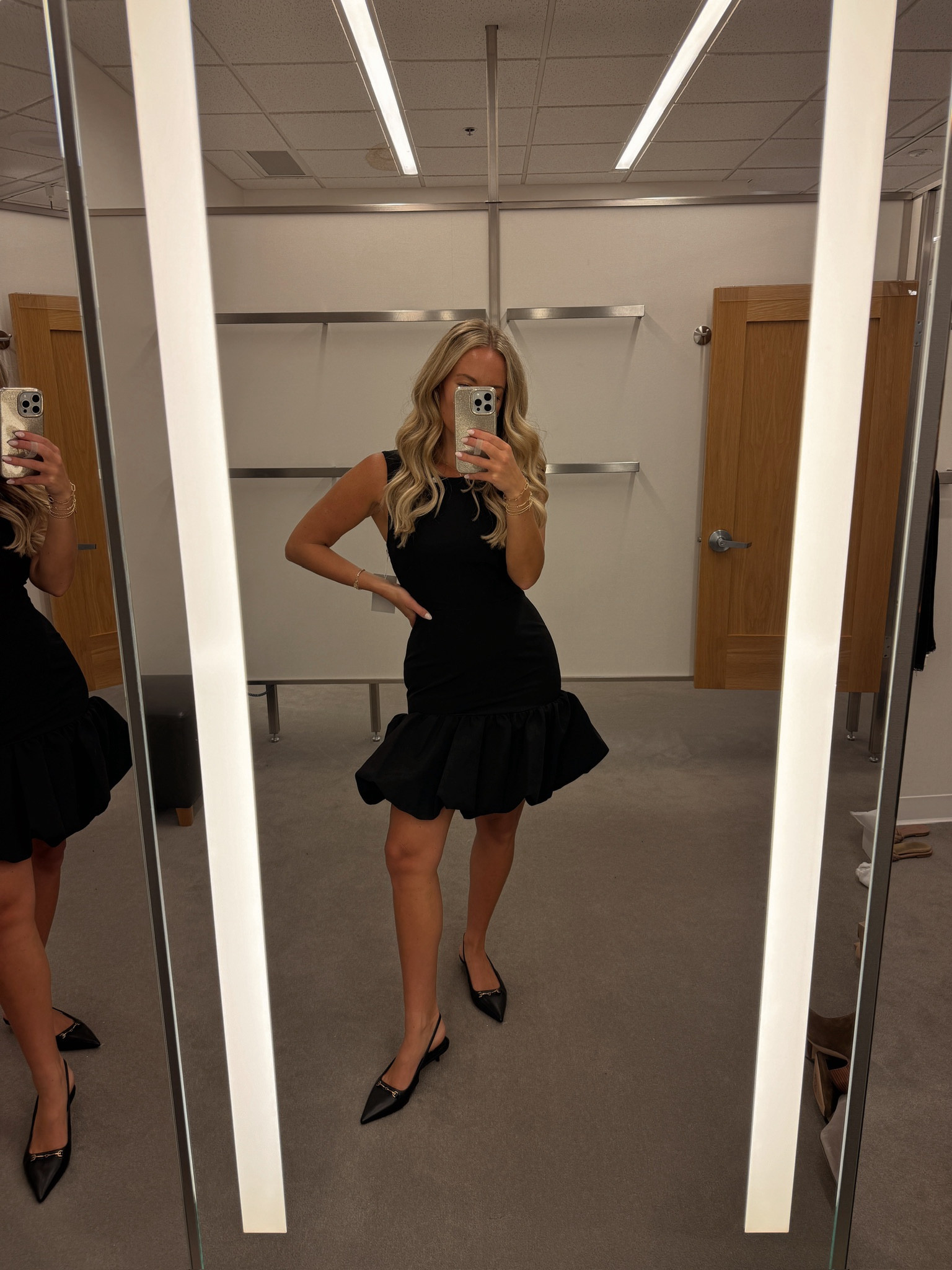 My NSALE picks! Love this fun dress! 💃🏼

Wearing a 7.5 in shoes & small in the dress. 

Party dress, dress sale, shoe sale, fall style, fall outfit, party outfit, lbd 

#LTKParties #LTKStyleTip #LTKxNSale