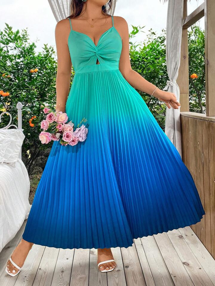 SHEIN Holidaya Women Plus Size Dress With Pleated Design And Adjustable Straps | SHEIN