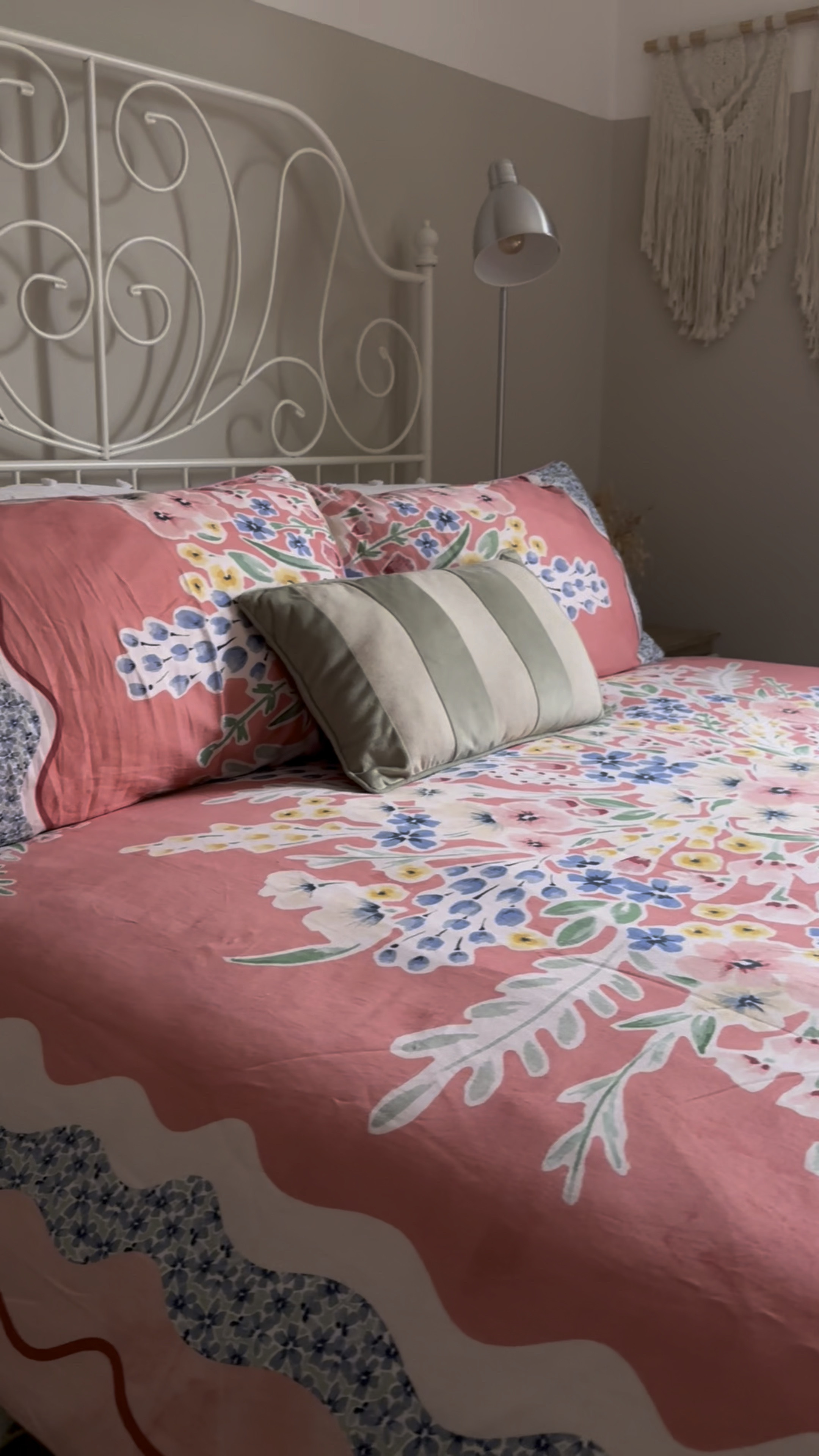 it had to be quick!! 🫧👙☀️

#sundayreset #weeklyreset #reset #cleanwithme #asmr #apartmenttherapy #satisfying #cleaningmotivation #dog #beach #beachday #vlog