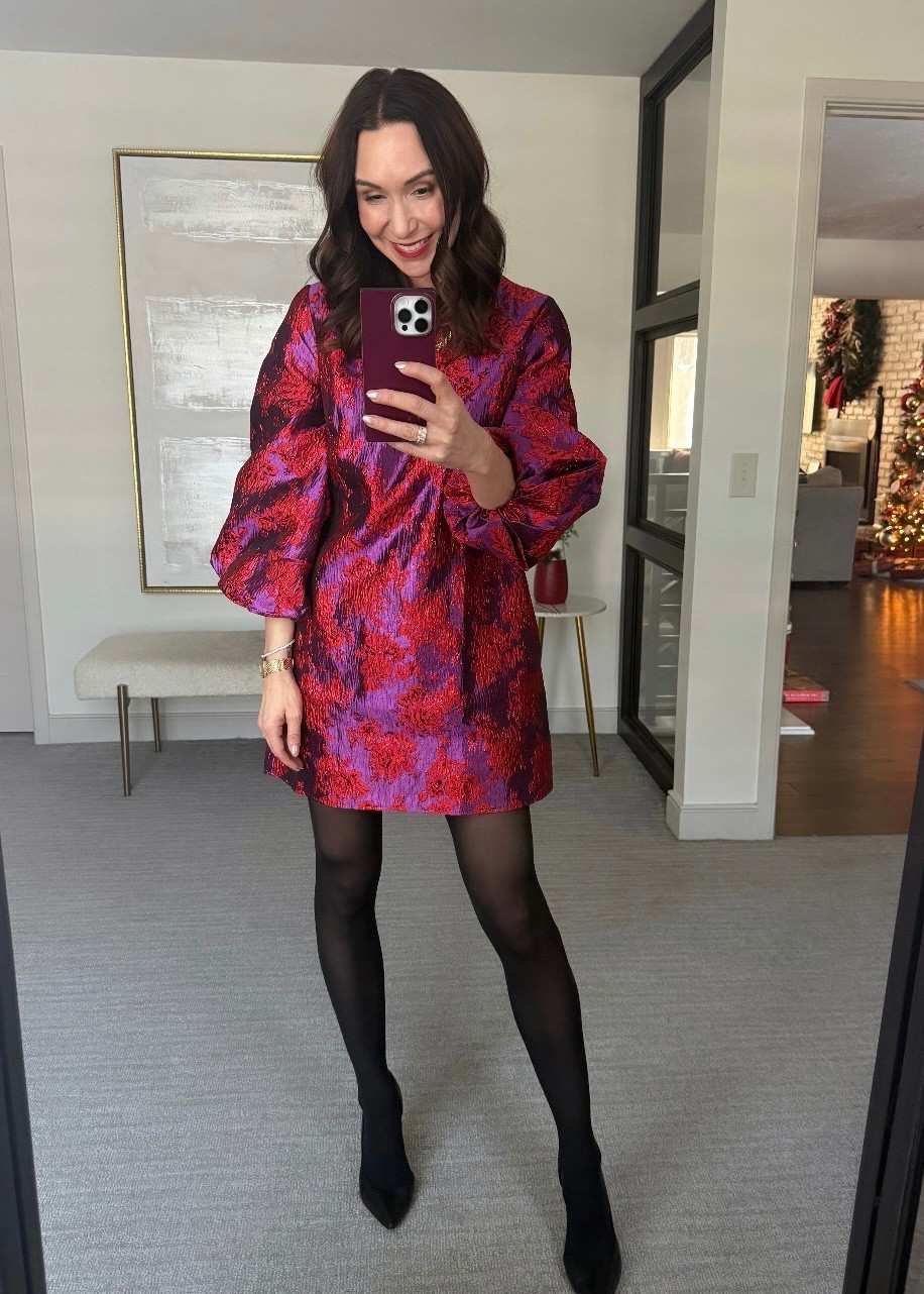 Love this holiday dress for bright springs. 


#LTKHoliday #LTKOver40 #LTKSeasonal