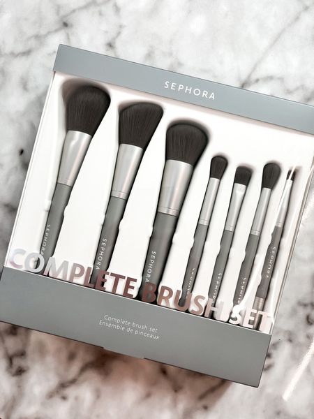 The Sephora brush collection is 30% off for beauty insider members! I linked my favs below! Use code: SAVENOW💕💕

#LTKBeautySale #LTKsalealert #LTKbeauty