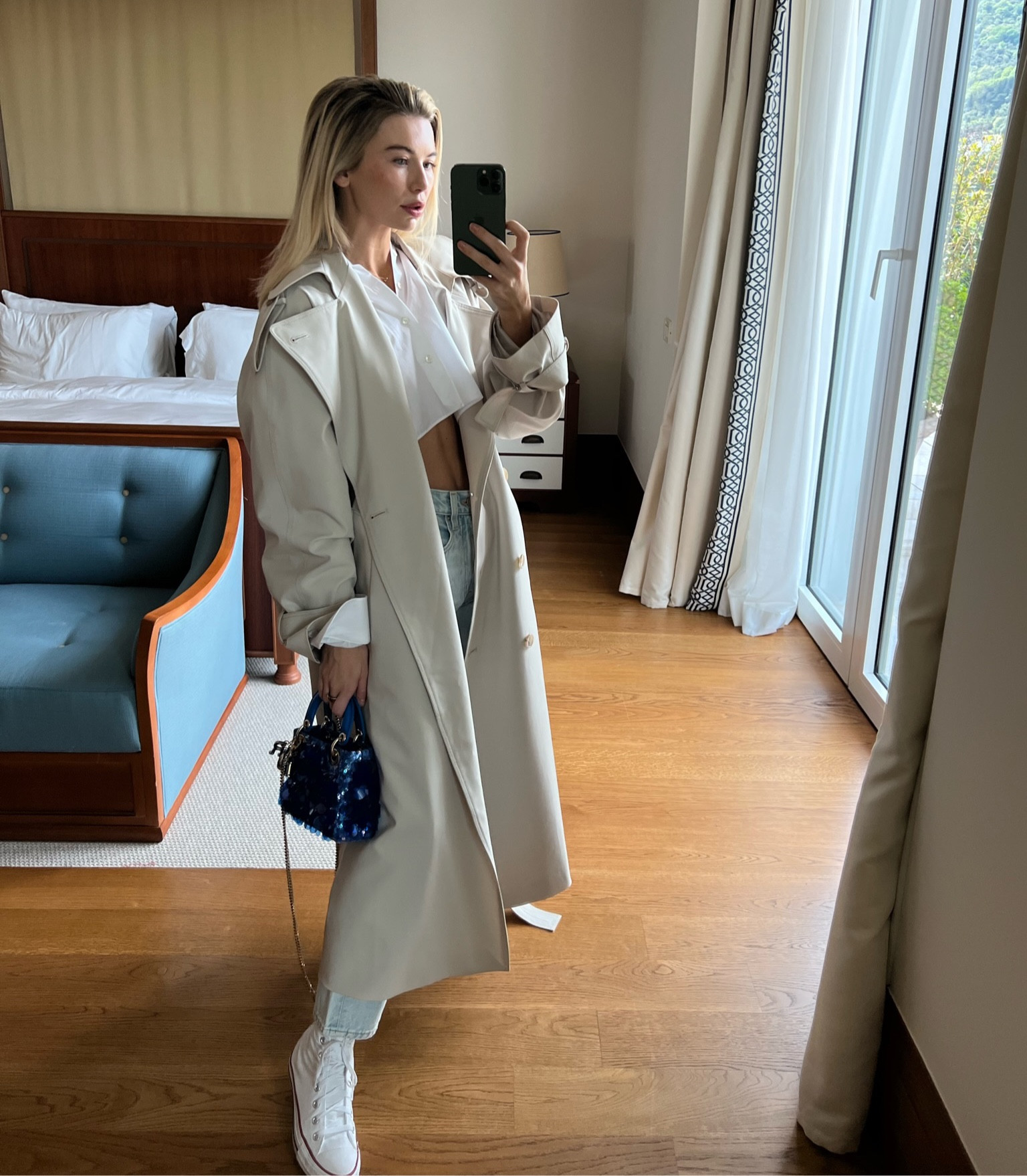 Off for a stroll in the sun 🌞 
This white shirt is perfect for sunny weather! 

#LTKStyleEditor


#LTKSeasonal #LTKstyletip