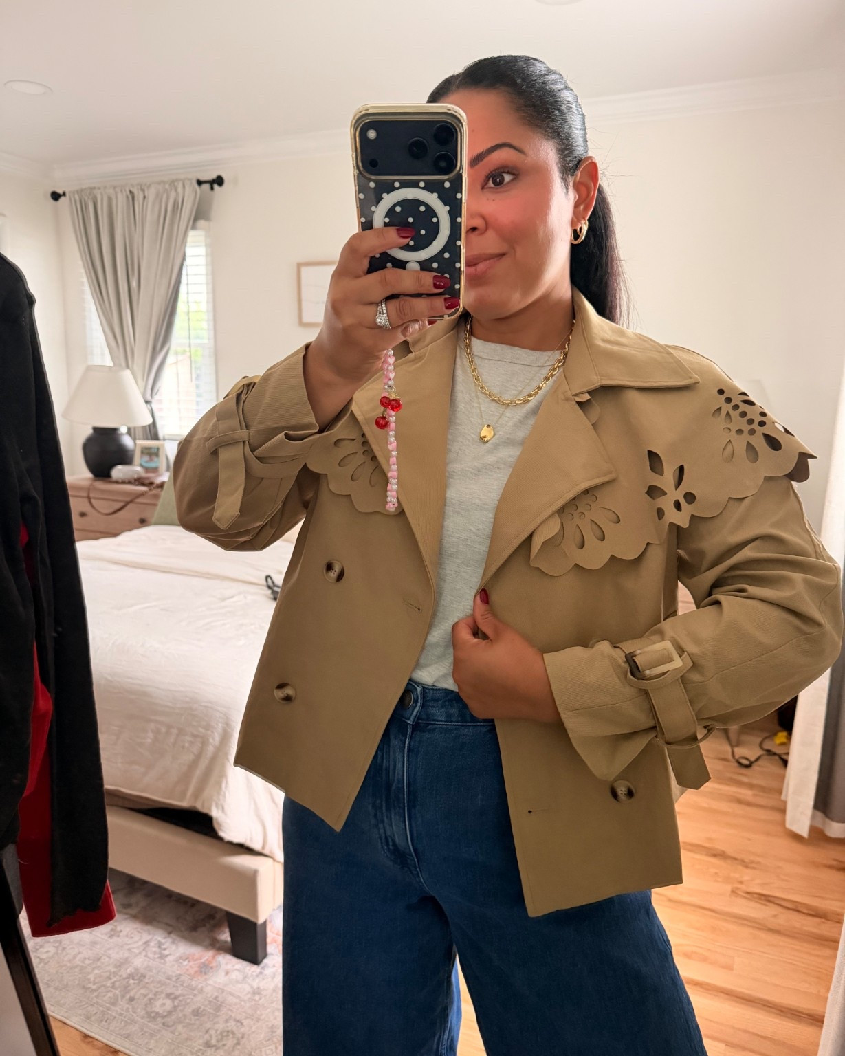 Amazon trench wearing in small

#LTKootd #LTKgrwm #LTKSeasonal