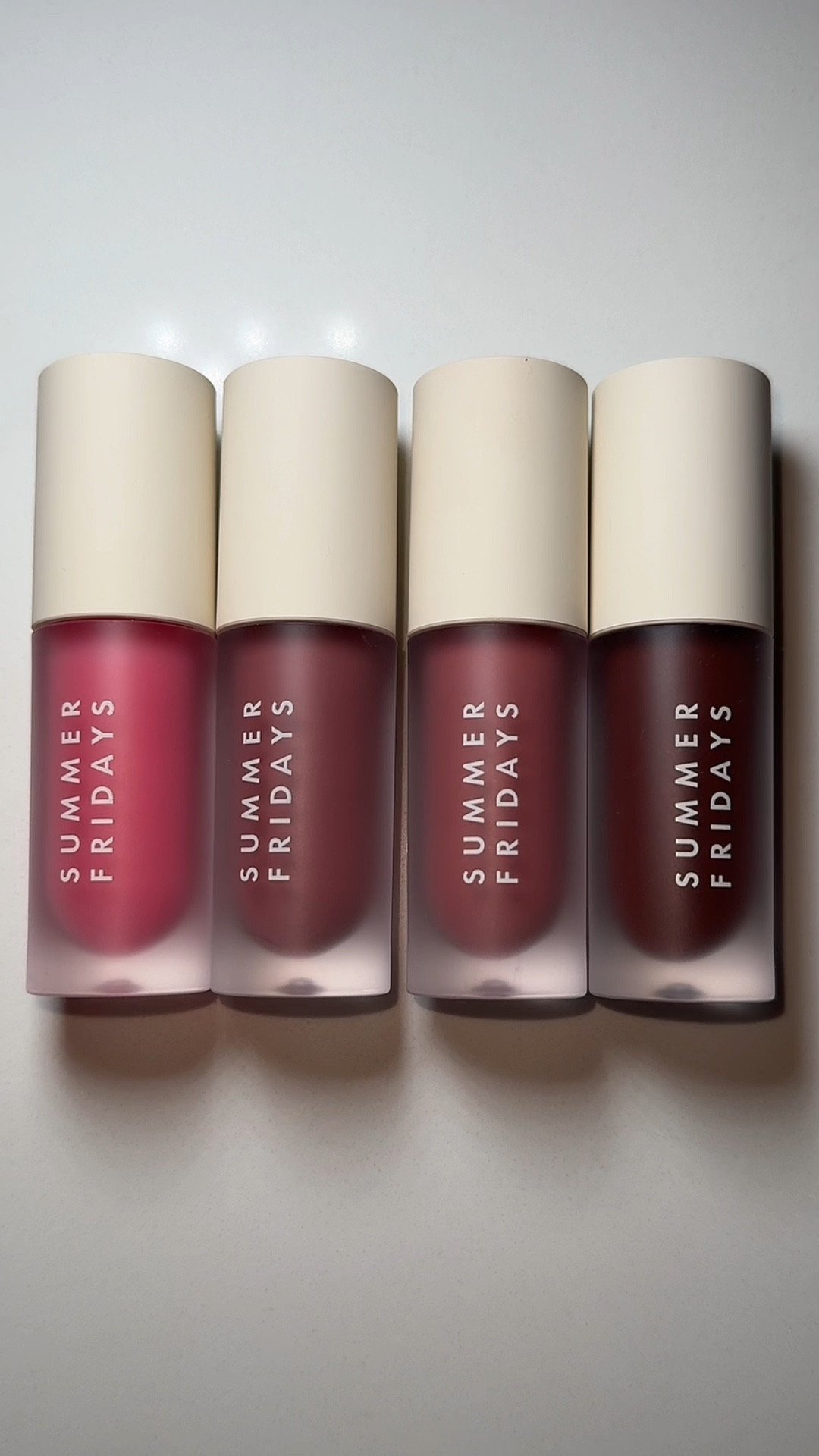 I am obsessed with these new lip oils! I been busy them daily 🤎 

Summer Fridays🤎 


#lipoils #valentinesgift #lipcollection 

#LTKVideo #LTKMostLoved #LTKbeauty