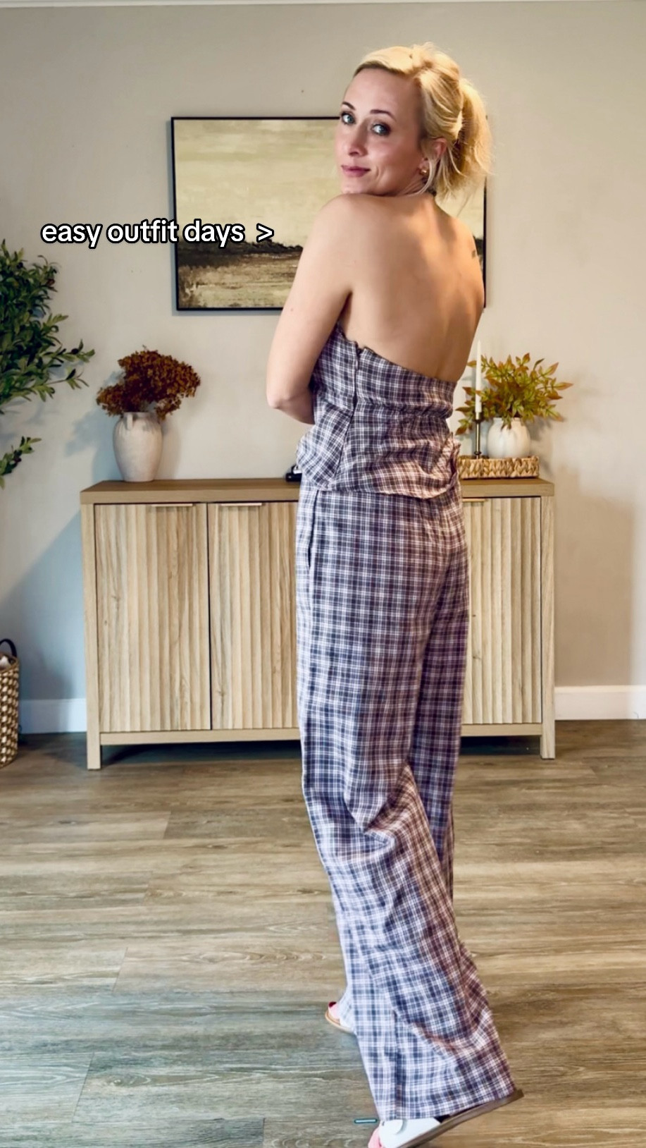 easy outfit days just hit different 🤍

this matching set is lightweight, comfy, and still looks so put together without even trying

perfect for errands, travel days, or running to games

I’ve been reaching for this one nonstop lately

everything is linked in my storefront ✨

@abercrombie

#abercrombiehaul #matchingset #momstyle #casualoutfits #springoutfits 

#LTKmomlife #LTKootd #LTKOver40