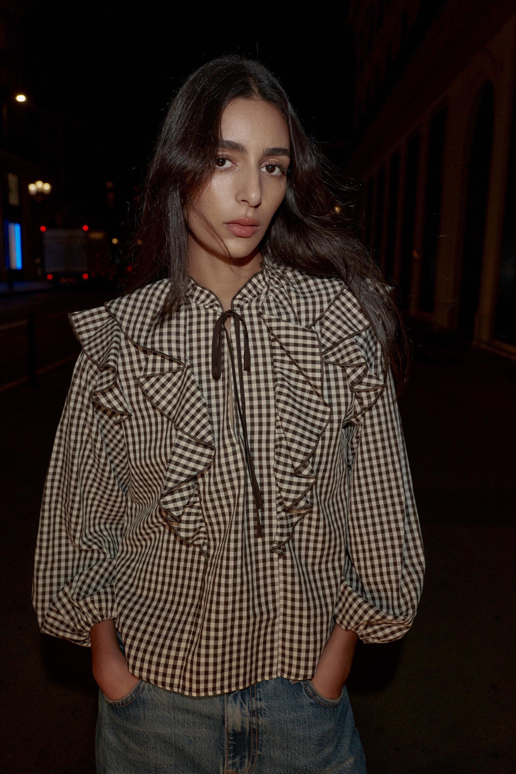PLAID RUFFLED TIE BLOUSE | Zara US