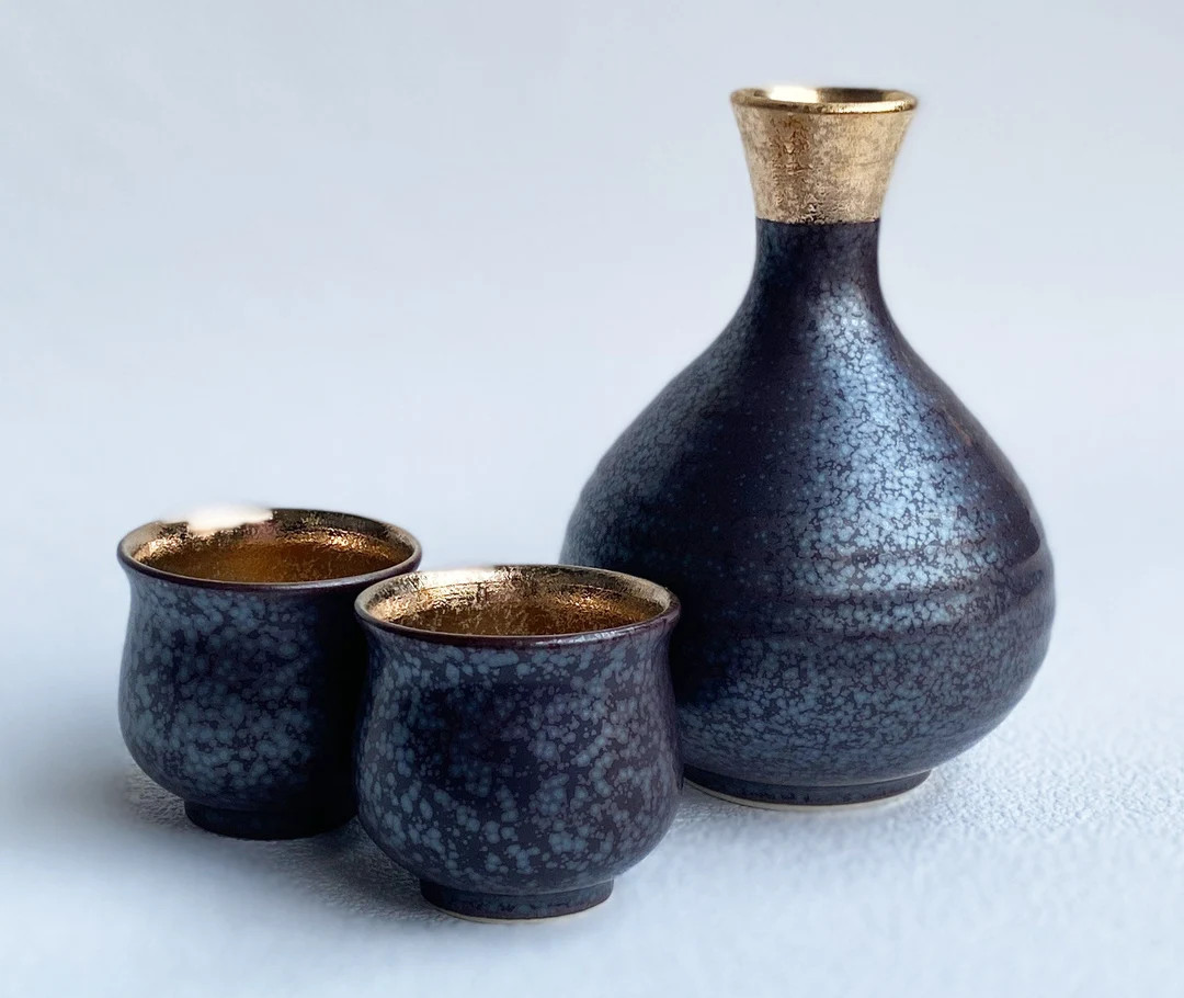 Arita Yaki Japanese Sake Cup Bottle Set Guinomi Tokkuri Made in Japan - Etsy | Etsy (US)