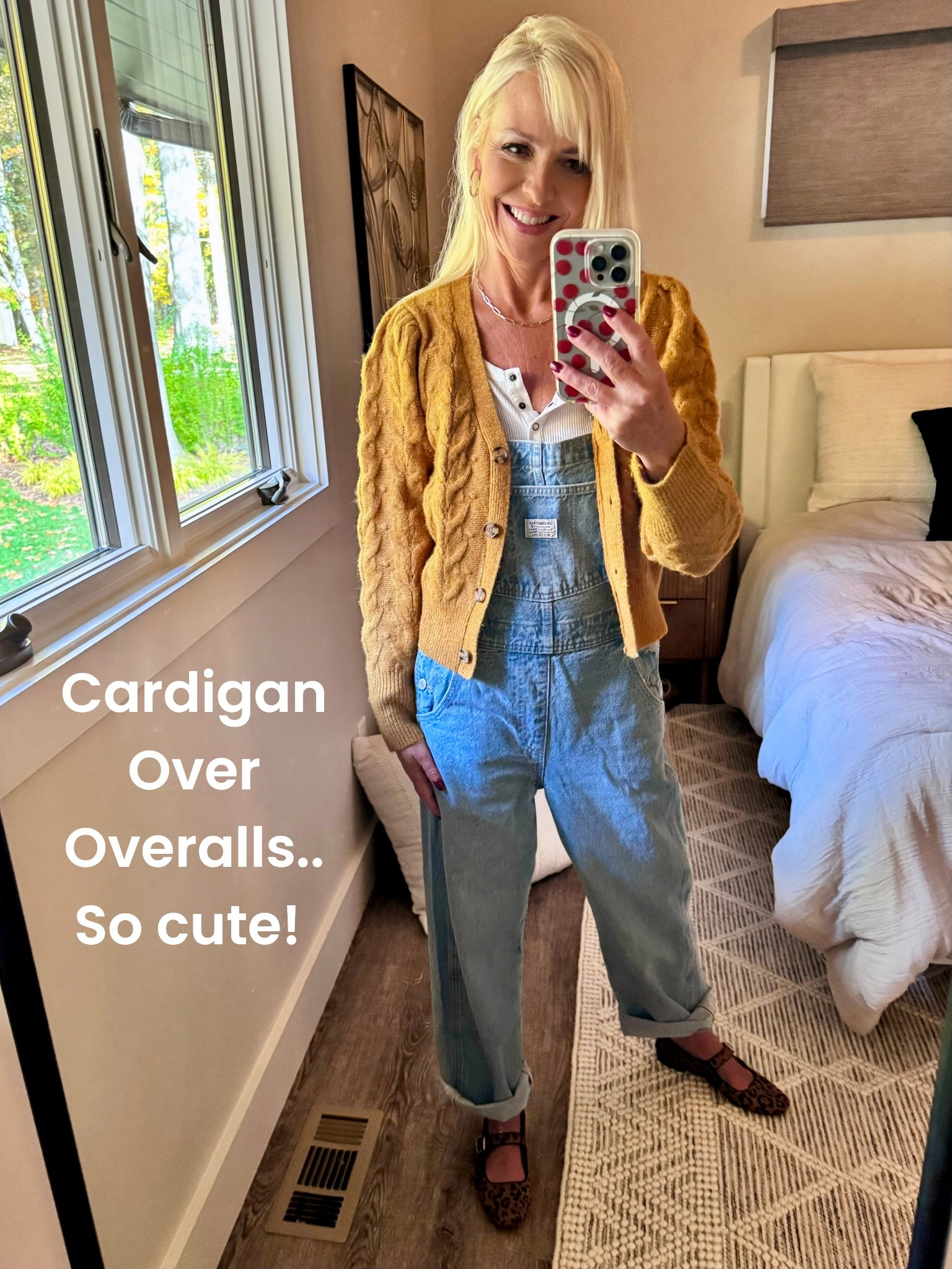 Such a cute look. Fall Fashion. Levi’s overalls 

#LTKStyleTip #LTKFindsUnder100 #LTKSaleAlert