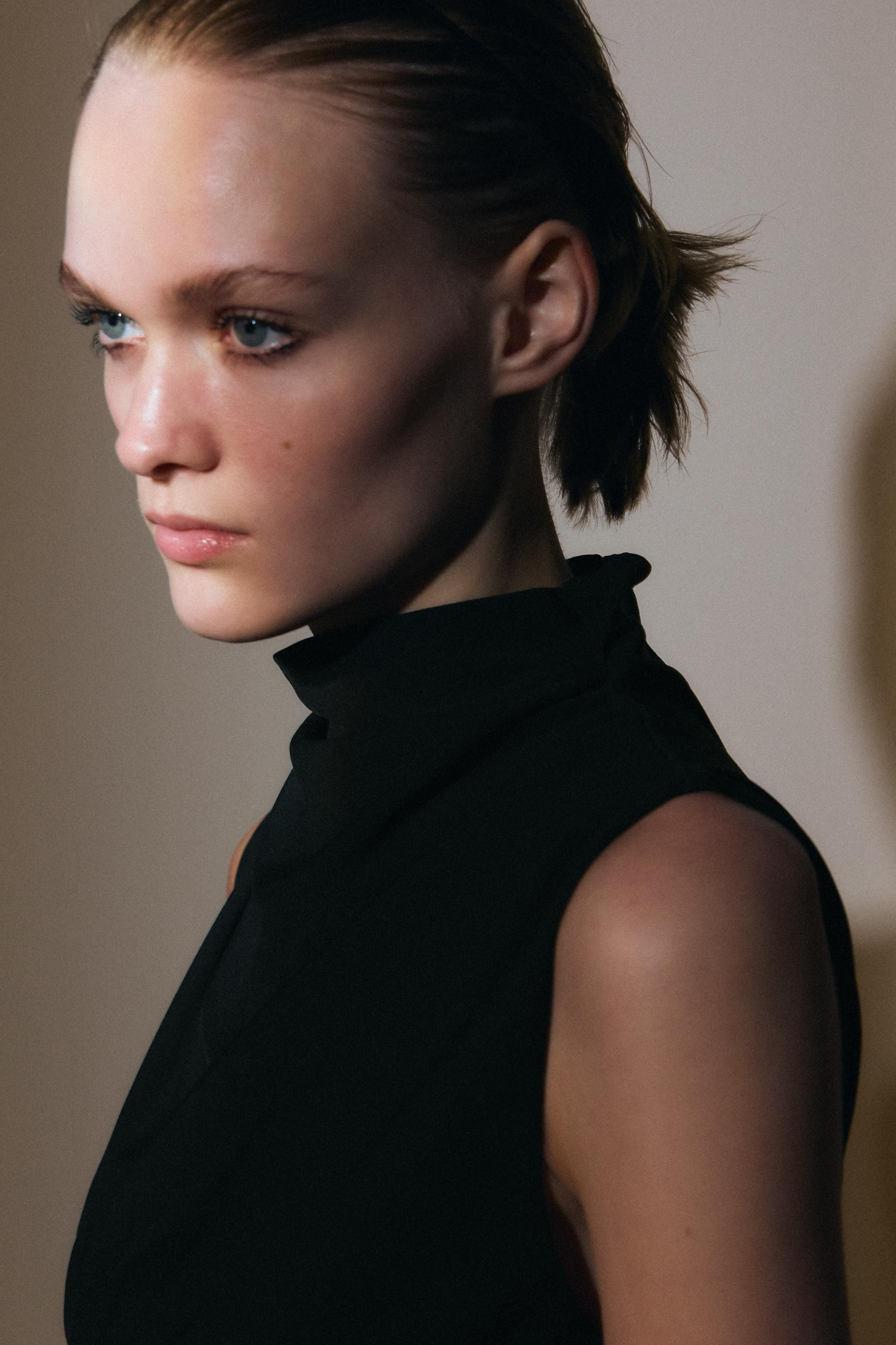 LONG KNIT CAPE | Zara AU