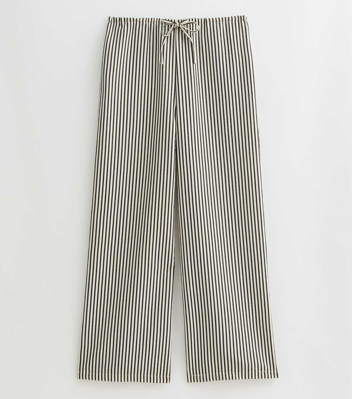 Black Crinkle Textured Striped Wide Leg Trousers | New Look | New Look (UK)