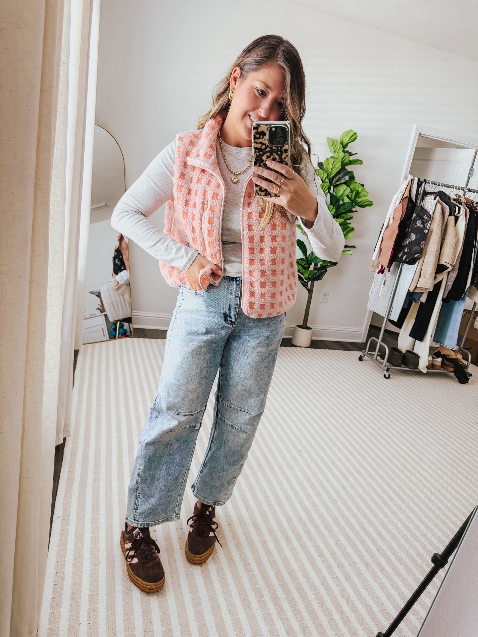 Spring outfit 

Wearing medium and 8 in jeans 

#LTKootd