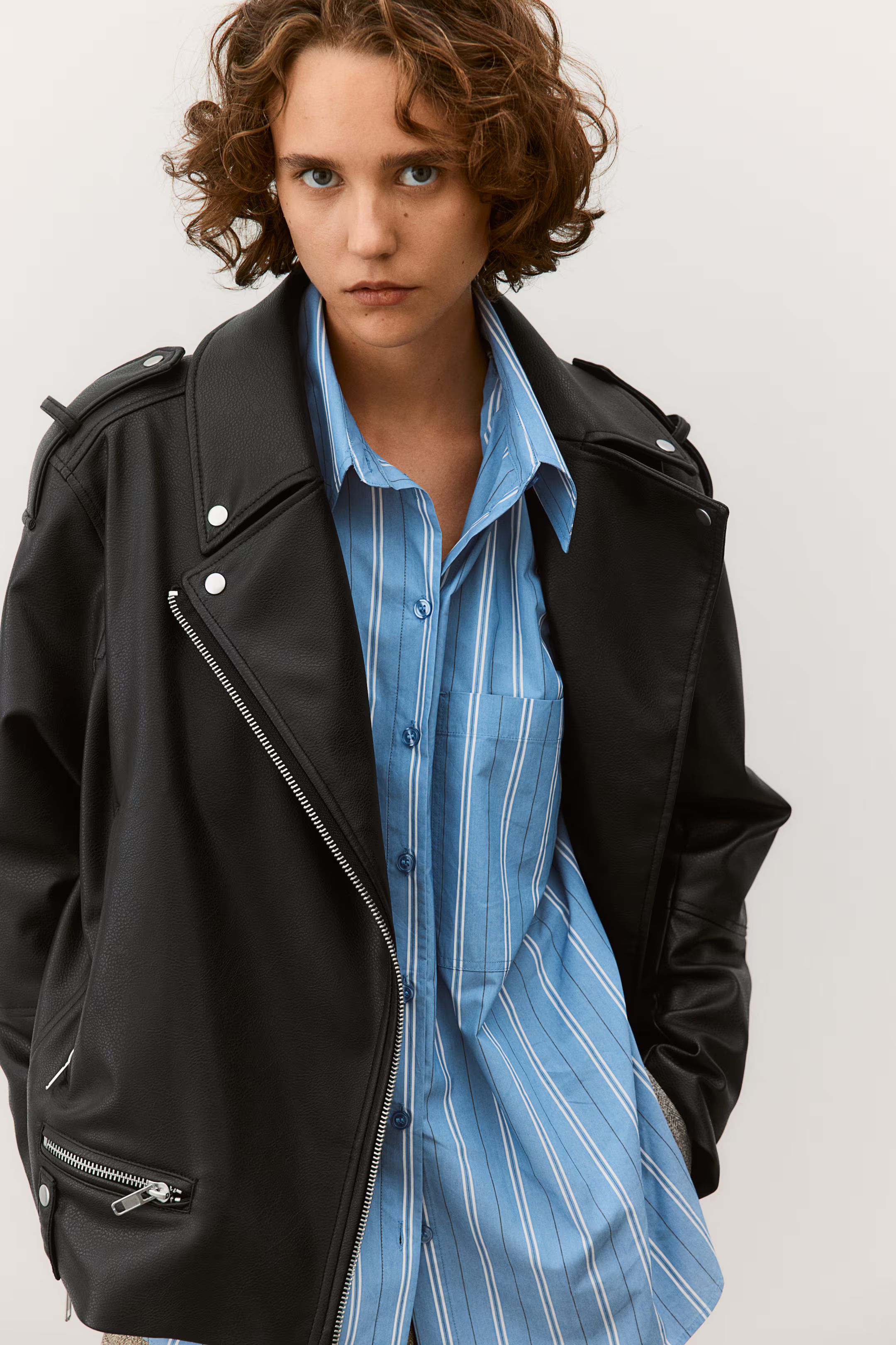 Coated biker jacket - Long sleeve - Regular length - Black - Ladies | H&M GB | H&M (UK, MY, IN, SG, PH, TW, HK)