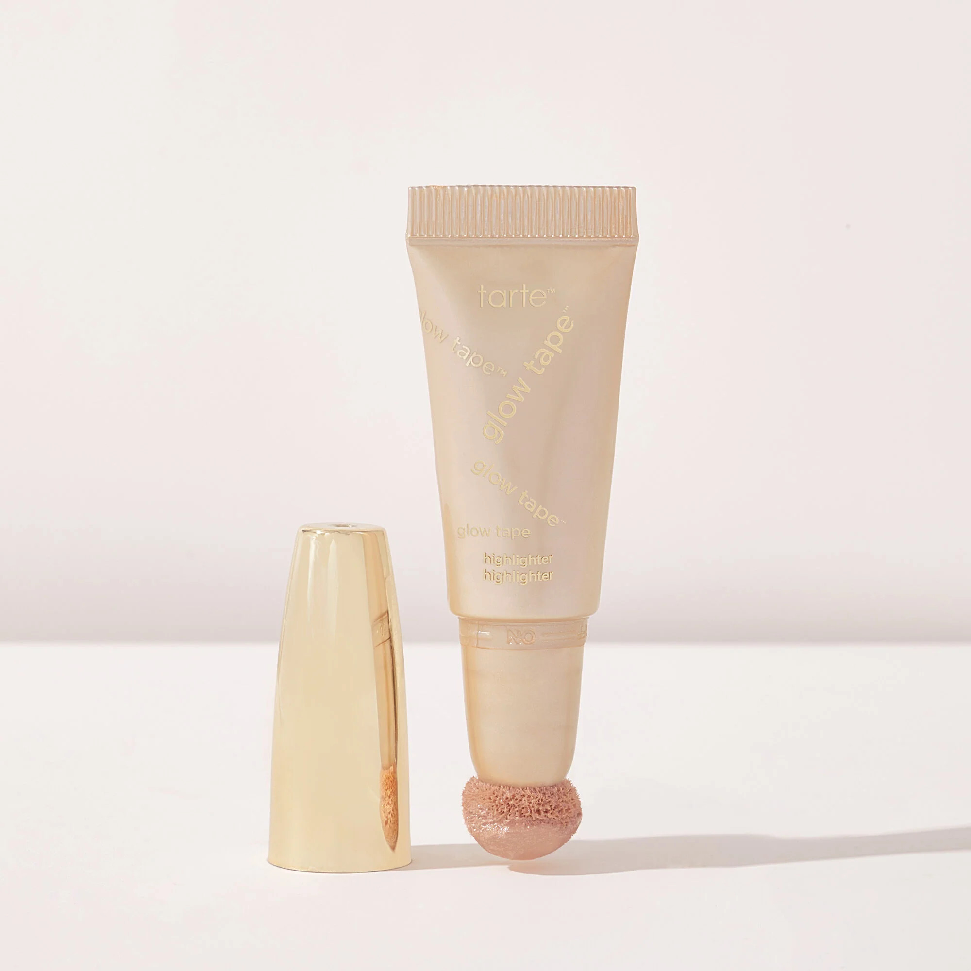 travel-size glow tape�?� highlighter - pearl glow | tarte cosmetics (Global)