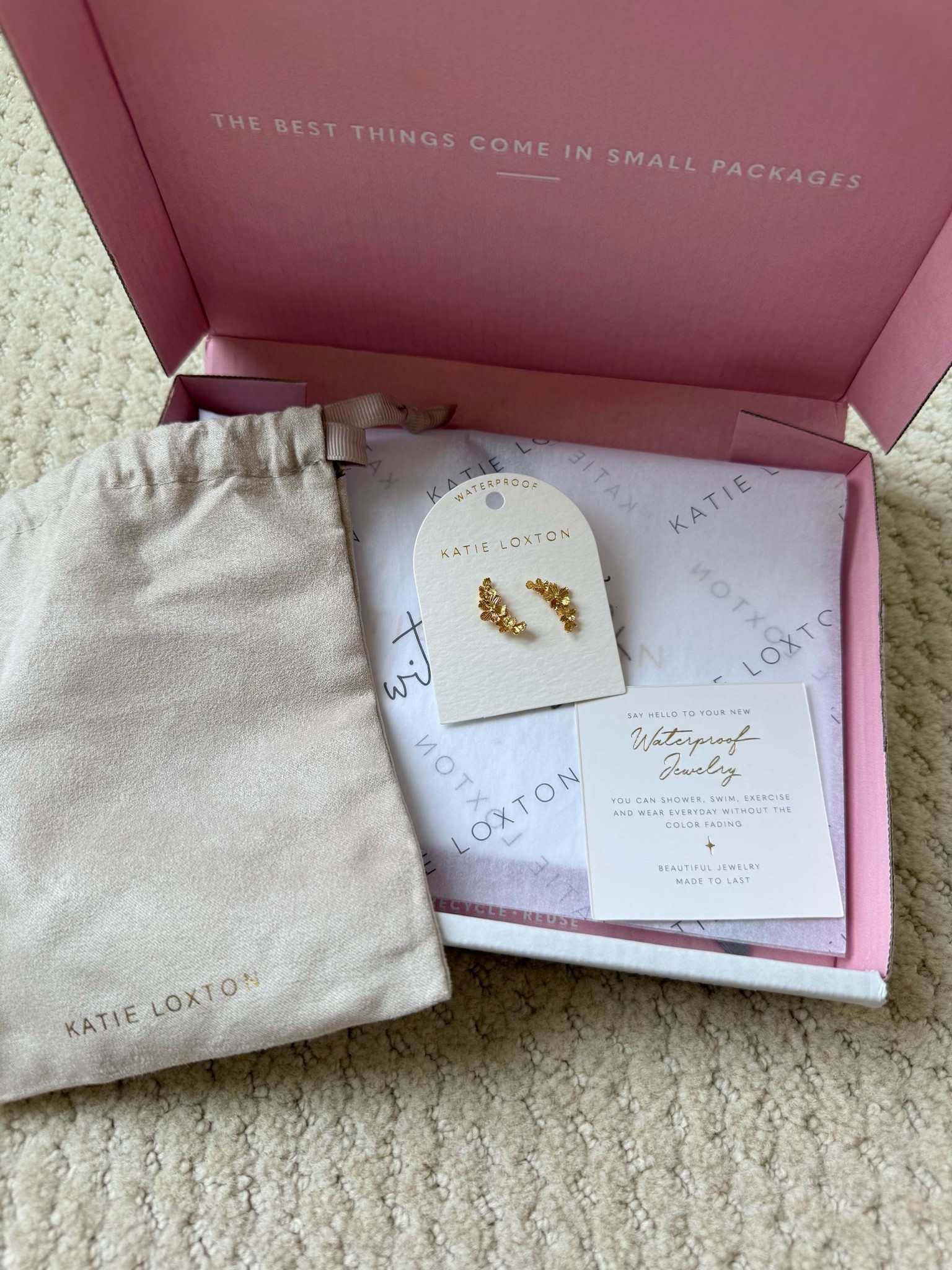 Dainty statement earrings that will last - waterproof