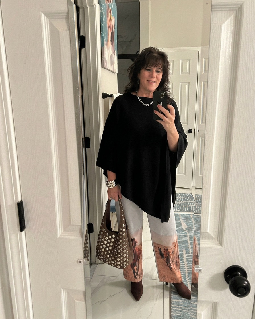 Sale alert! Under $20! Poncho sweater + boat neck + batwing sleeve?? That's a classic, ageless combo!! They come in 15 colors 🤗
So flattering at any age — the boat neck shows a little collarbone, the batwing sleeves hide the arms, and the poncho drape keeps it loose and comfy. Classy AND forgiving. What more could we want?
Always be confident, ladies 💋
Would you wear it with skinny jeans or wide-leg pants?
#over50fashion #styleover50 #agelessfashion #midlifestyle #ponchosweater

#LTKvlog #LTKgrwm #LTKSaleAlert