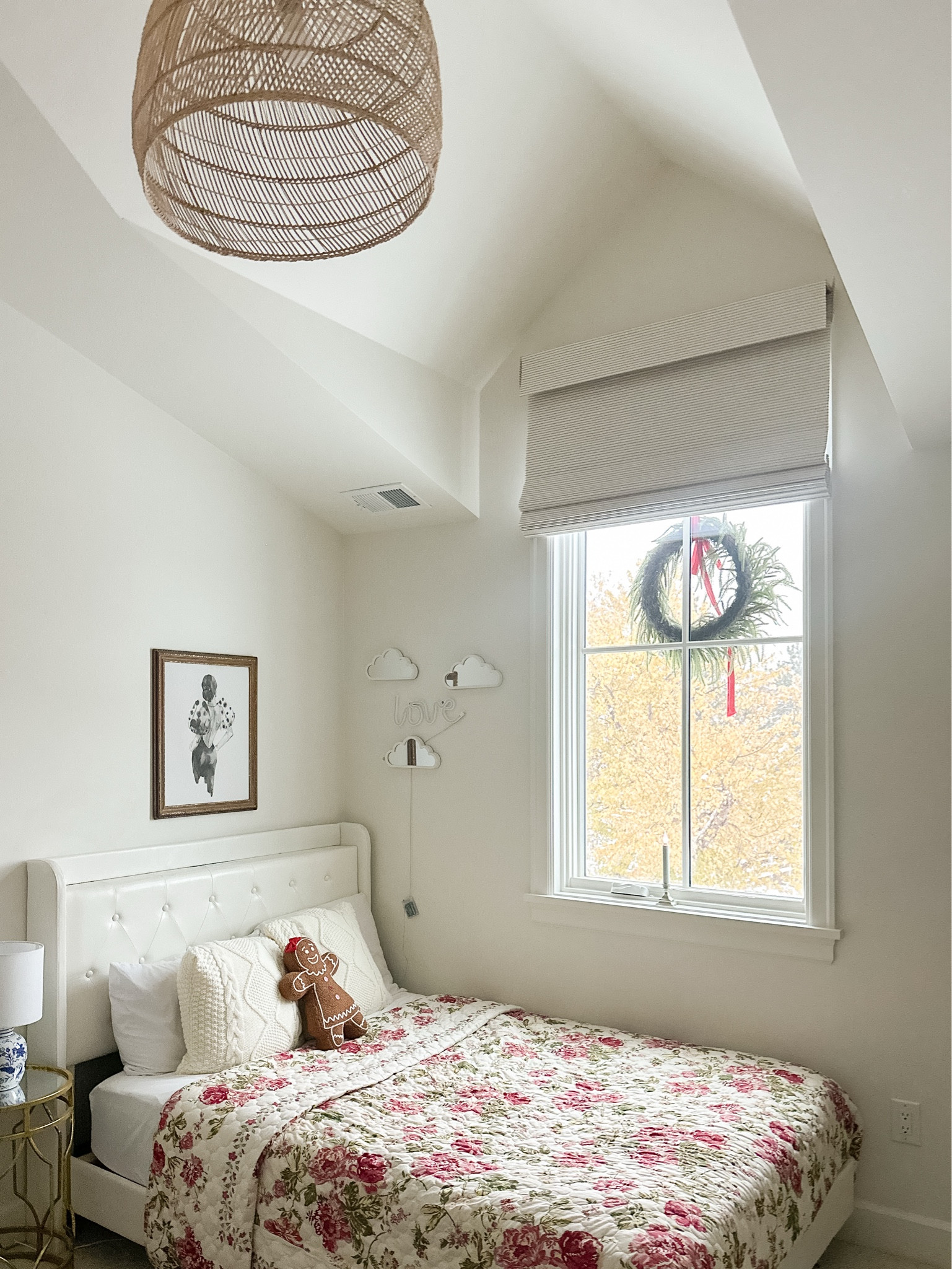 At home, Christmas pillows, black Friday sale, holiday pillows, holiday sale, gingerbread pillow, velvet, lumbar pillow, pink Christmas, pink Christmas pillow, merry Christmas pillow, red pillow, Christmas decor

#LTKHoliday #LTKFindsUnder50 #LTKHome