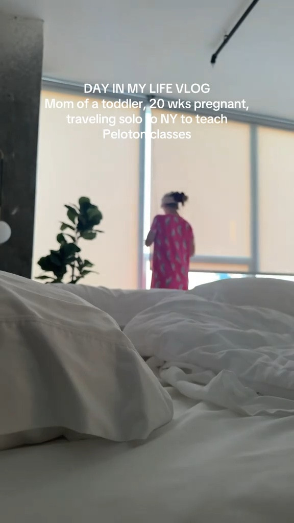 DAY IN MY LIFE VLOG: Mom of a toddler, 20 wks pregnant, traveling solo to NY to teach Peloton classes

#LTKBump #LTKTravel #LTKActive