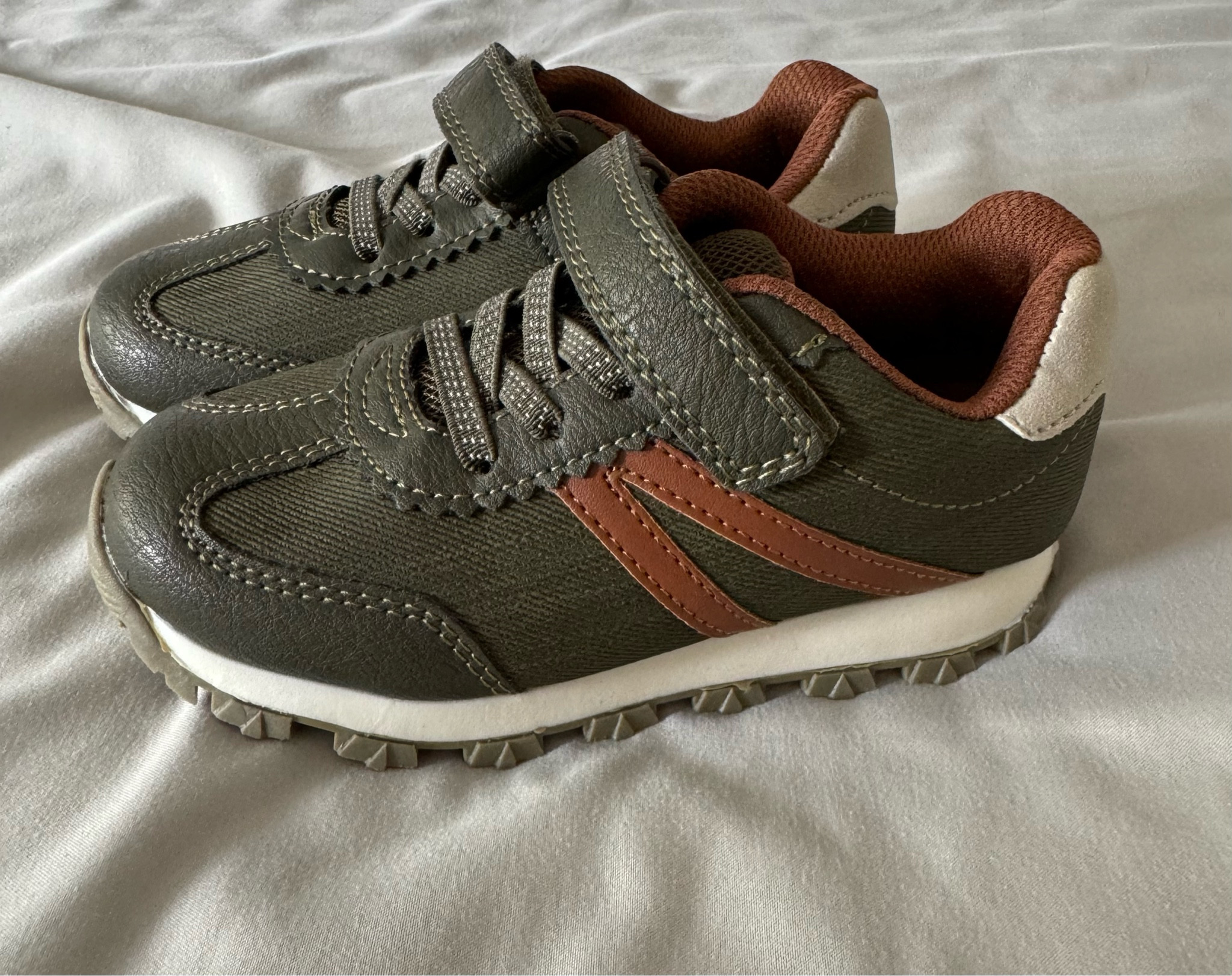 Toddler Boys Fall Shoes

#toddler #toddlerboy #amazon #carters 

#LTKKids